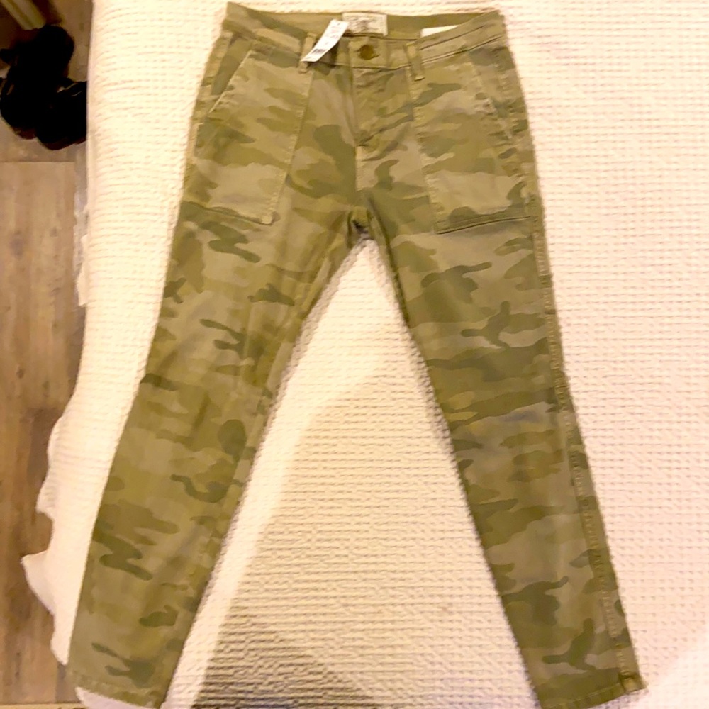 Cool Current/Elliot camouflage skinny pants.